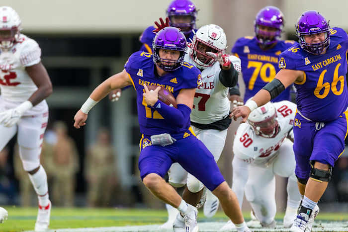 East Carolina QB Holton Ahlers